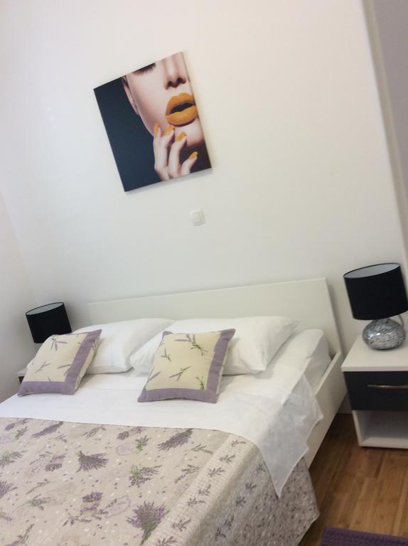 Apartments Svjetlana Trogir Eksteriør billede