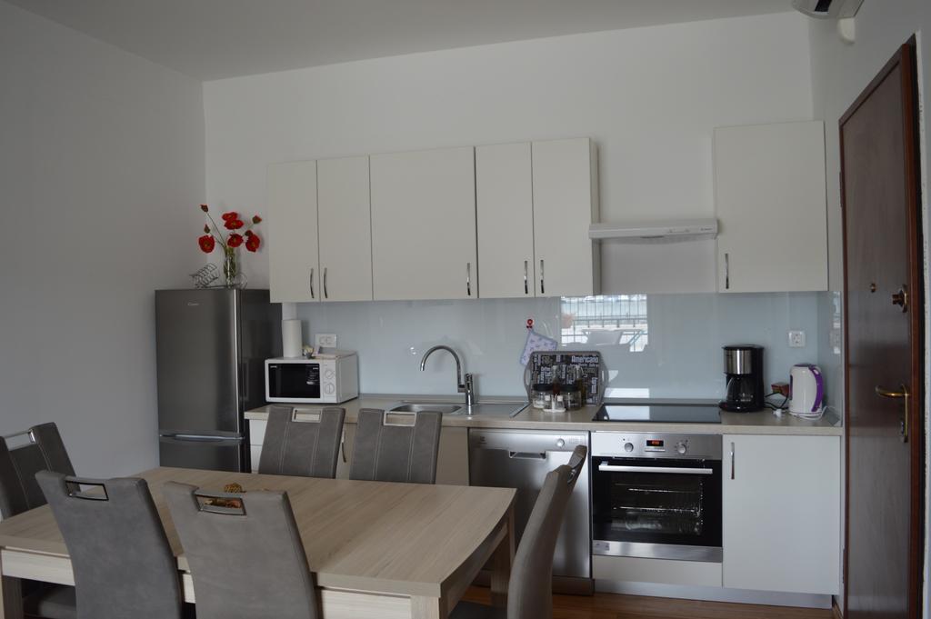 Apartments Svjetlana Trogir Eksteriør billede