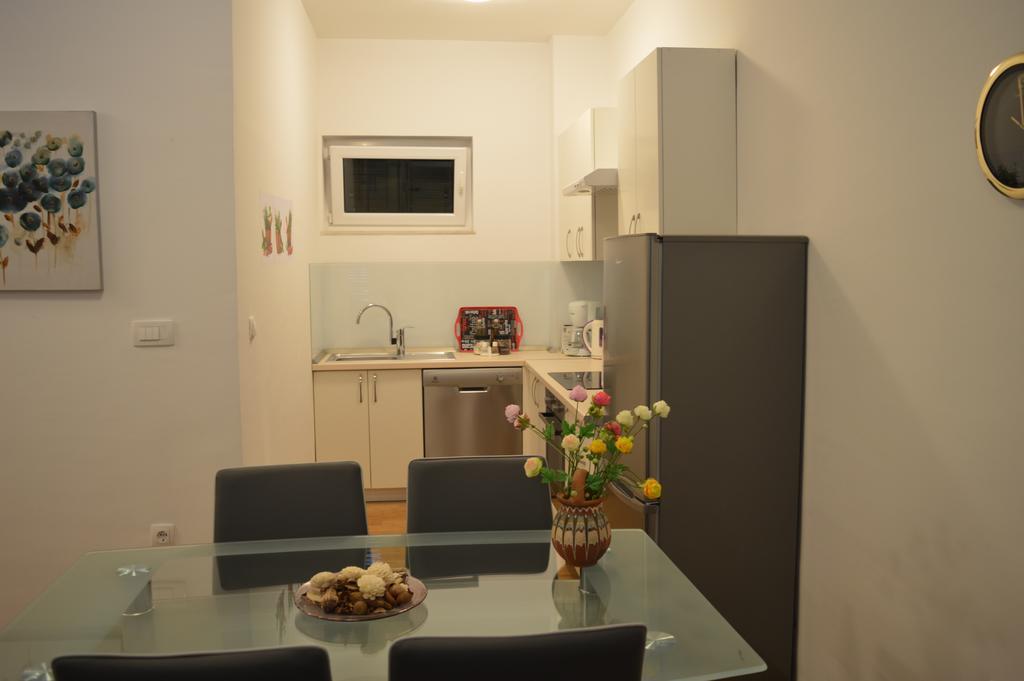 Apartments Svjetlana Trogir Eksteriør billede